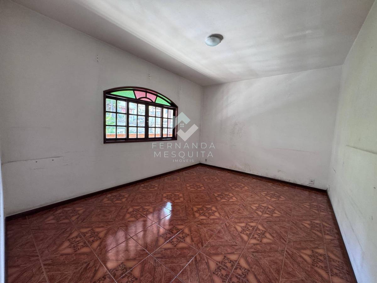 Casa para alugar com 3 quartos, 144m² - Foto 4