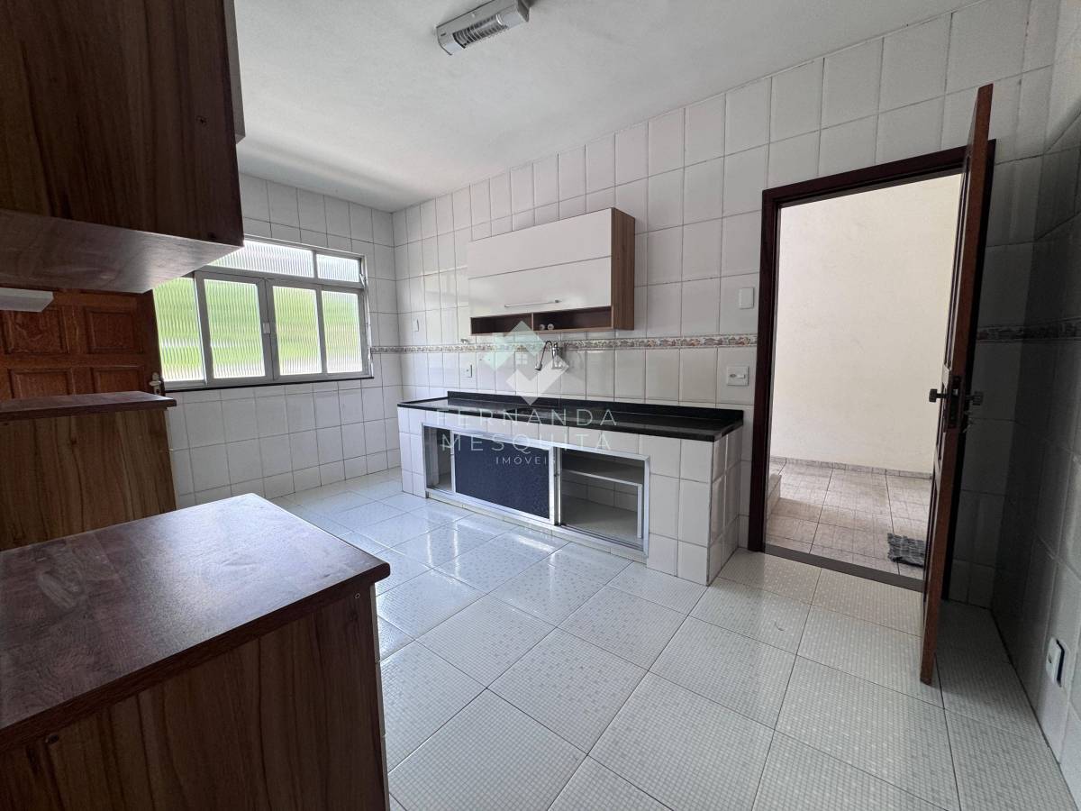 Casa para alugar com 3 quartos, 144m² - Foto 18